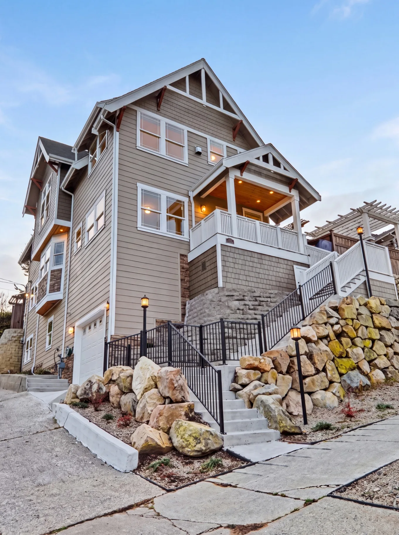 Custom craftsman home built by Primier Building & Construction LLC